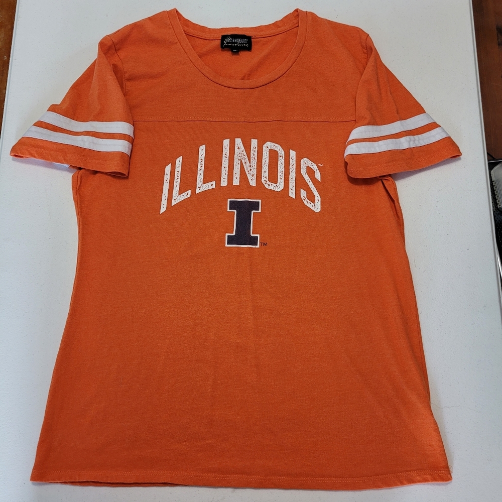 Gameday Coulture University of Illinois Women's XL Shirt
